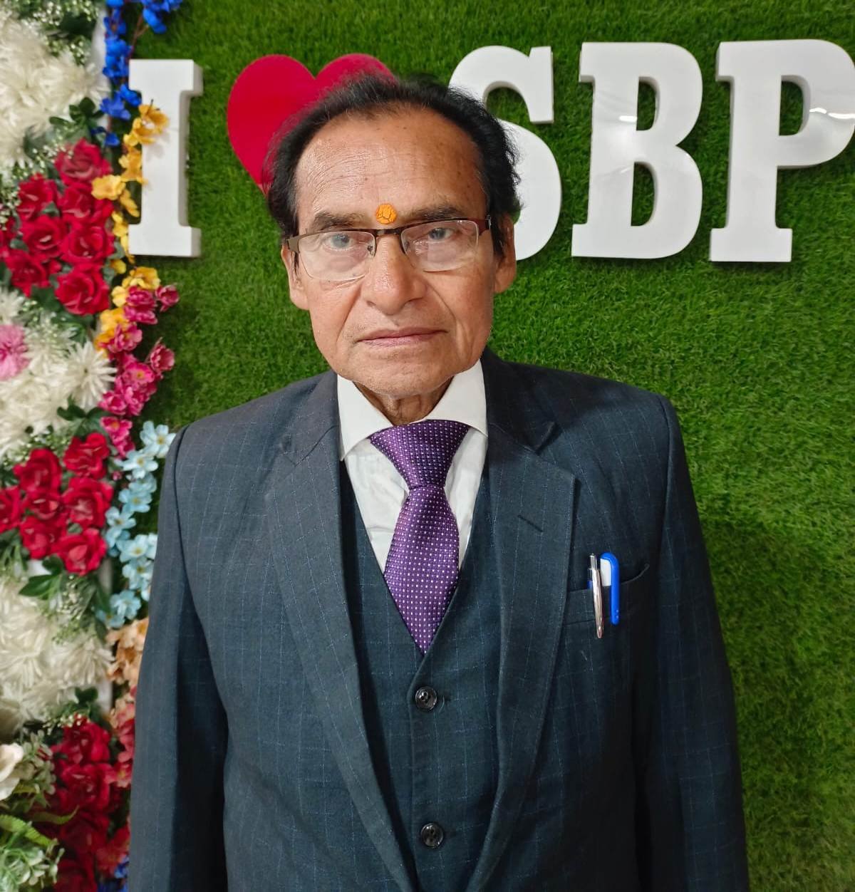 Principal Rajnath Mishra